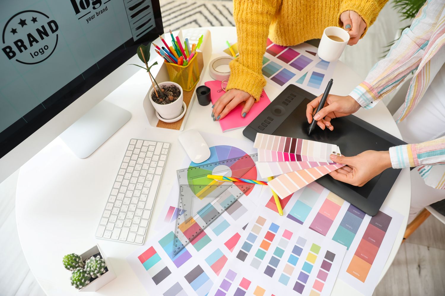 Computing in Interactive Digital Art and Design